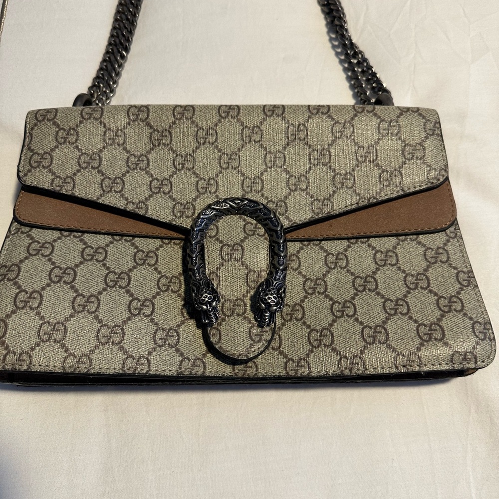 Purse - Picture 2 of 4